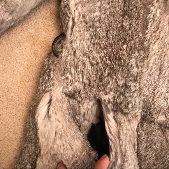 Womens Fur Coat Jacket Size 46 Medium Grey Rabbit Pockets Hook Closure Flaw - Picture 4 of 16